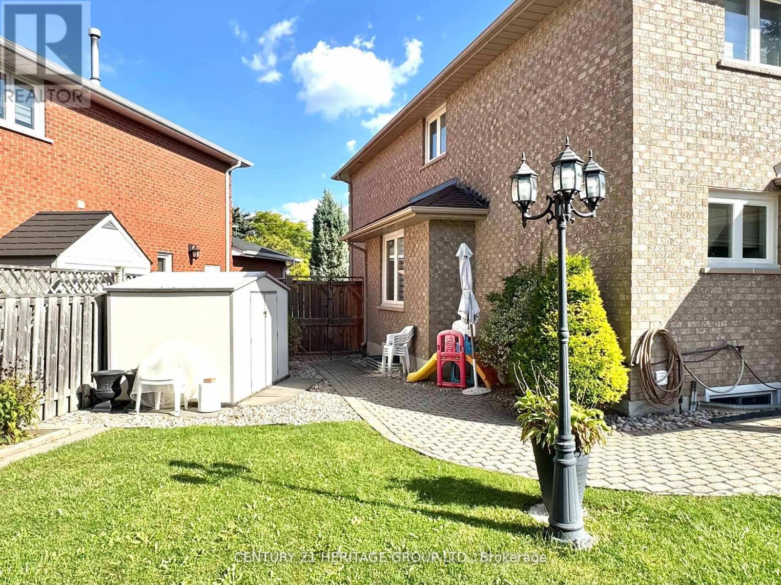 12 Lavinio Court, Vaughan, Ontario  L6A 1V8 - Photo 47 - N13678750