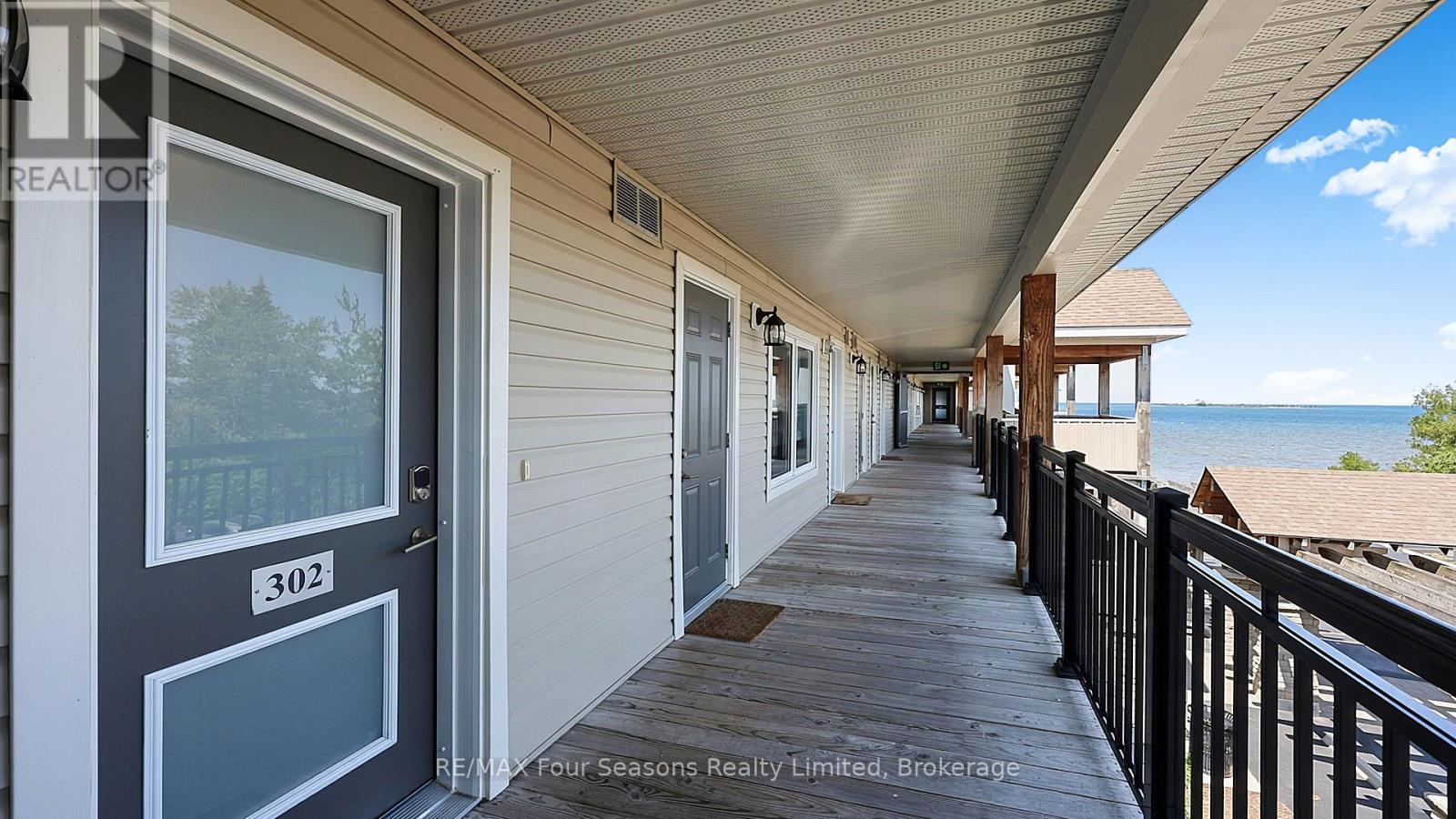 302 - 4 Cove Court, Collingwood, Ontario  L9Y 0Y6 - Photo 6 - S13678758