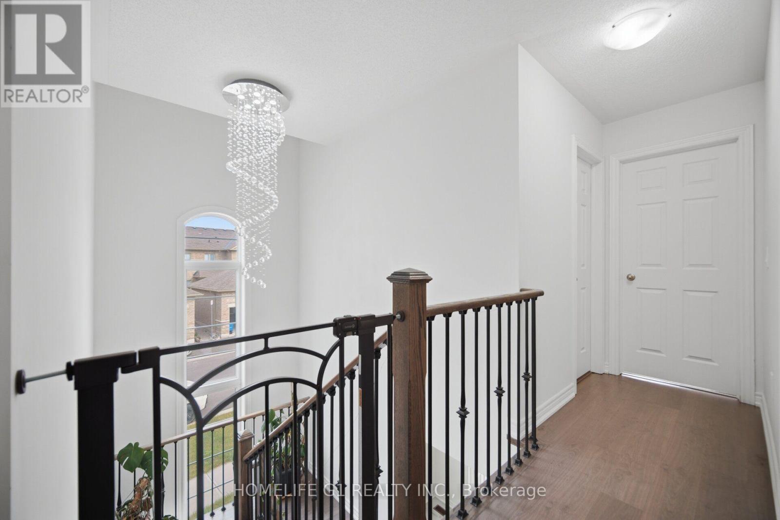 129 Holbrook Court, Milton, Ontario  L9E 1J2 - Photo 18 - W13678762