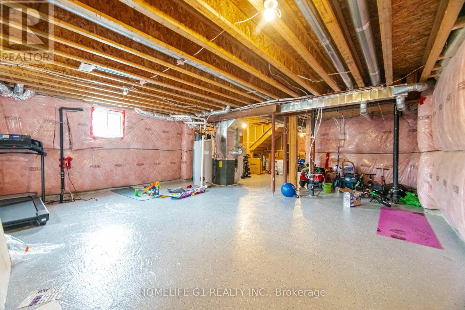 129 Holbrook Court, Milton, Ontario  L9E 1J2 - Photo 35 - W13678762