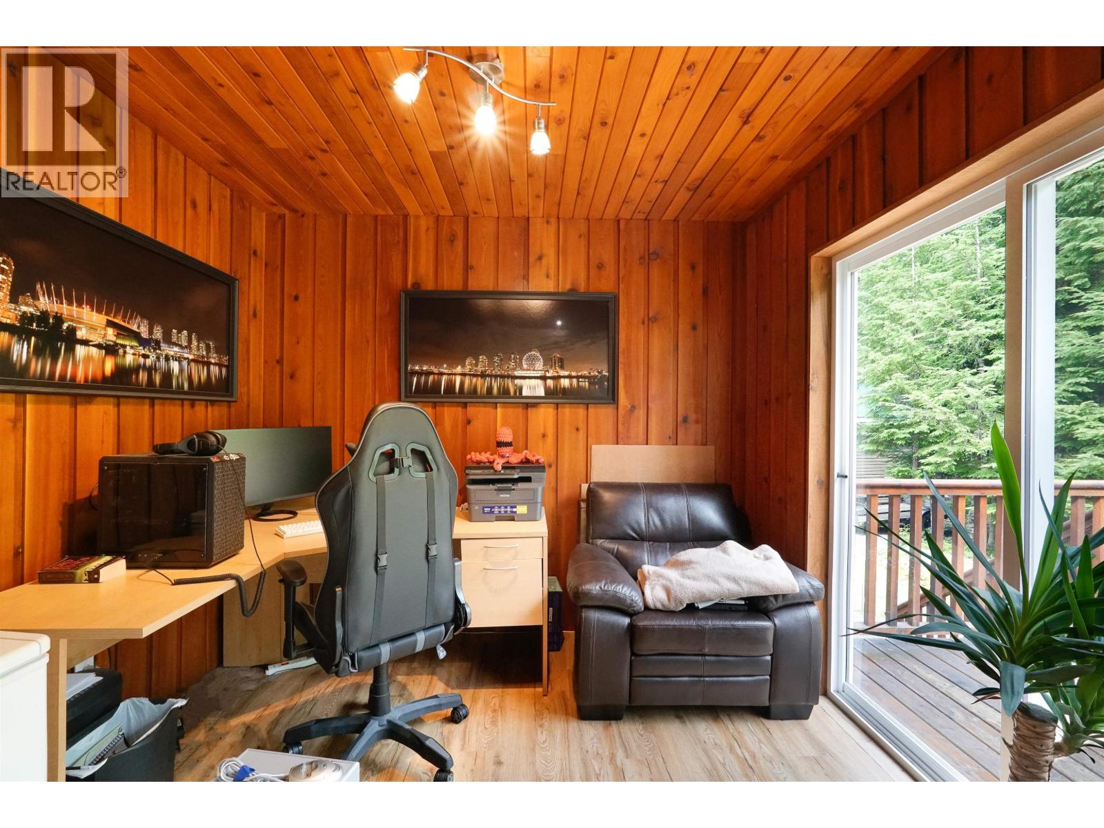 2926 Woeste Avenue, Terrace, British Columbia  V8G 0G5 - Photo 15 - R3155906
