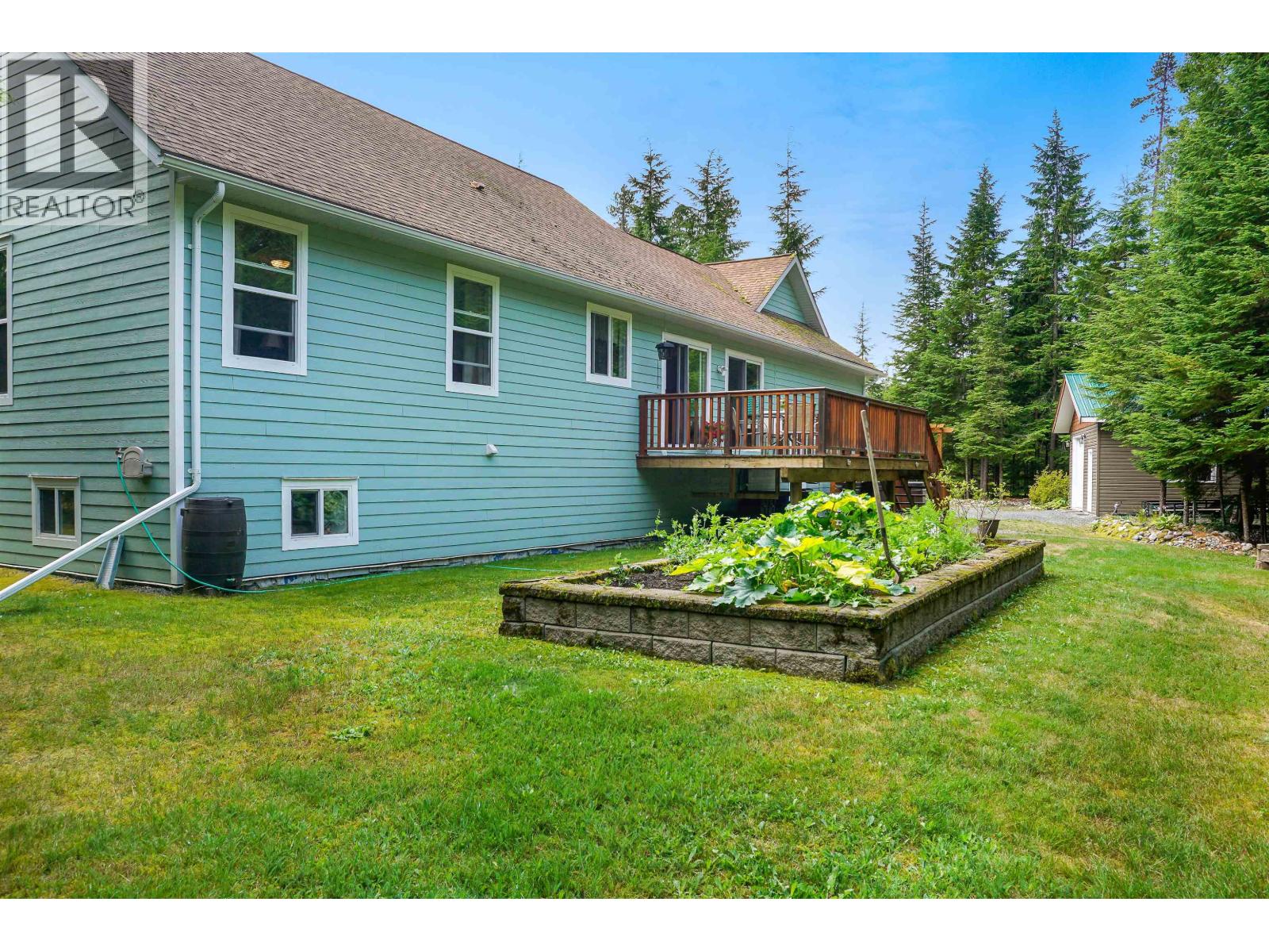 2926 Woeste Avenue, Terrace, British Columbia  V8G 0G5 - Photo 32 - R3155906