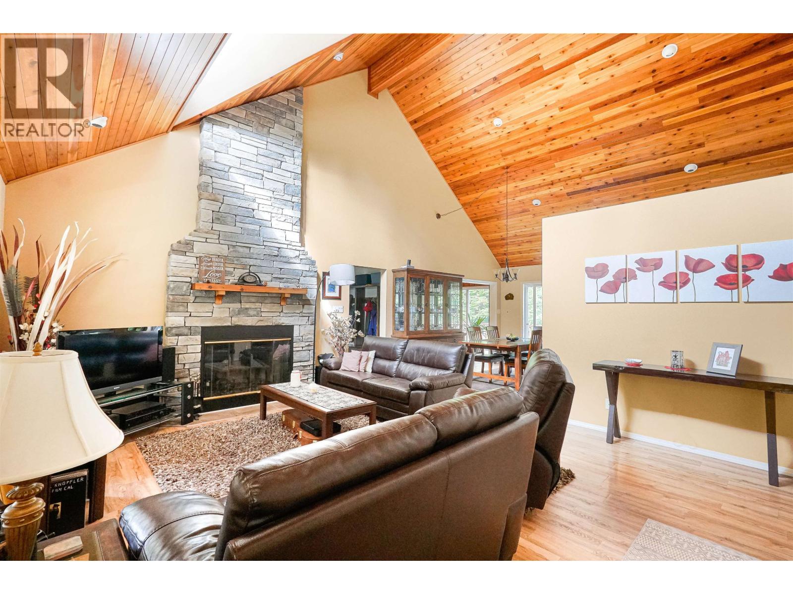 2926 Woeste Avenue, Terrace, British Columbia  V8G 0G5 - Photo 4 - R3155906
