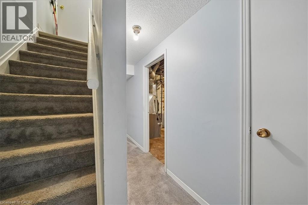 2320 Middlesmoor Crescent, Burlington, Ontario  L7P 3X7 - Photo 23 - 40847471