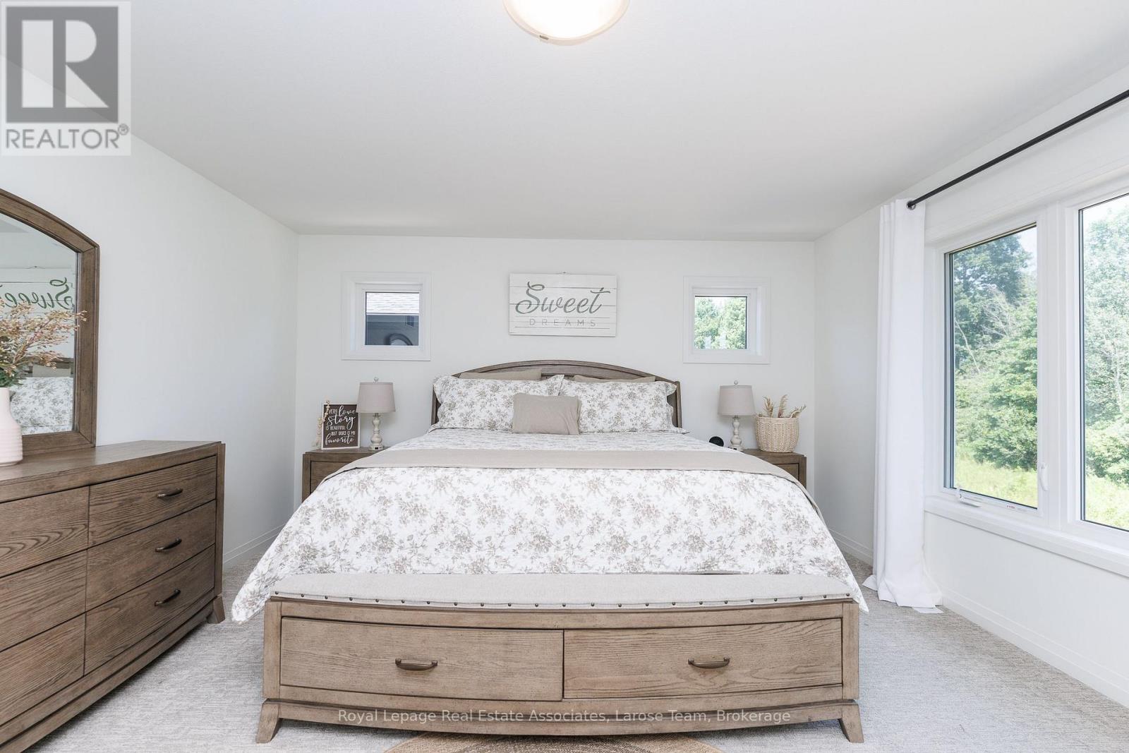 Main And 2nd Floor - 31 Willson Drive, Thorold, Ontario  L2V 0M3 - Photo 16 - X13599086