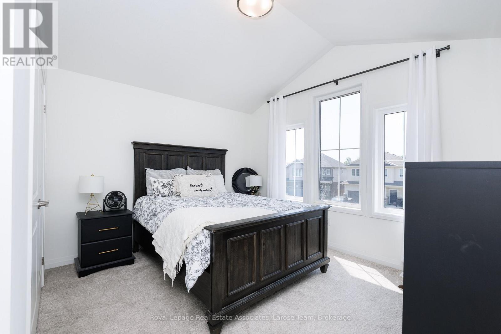 Main And 2nd Floor - 31 Willson Drive, Thorold, Ontario  L2V 0M3 - Photo 24 - X13599086