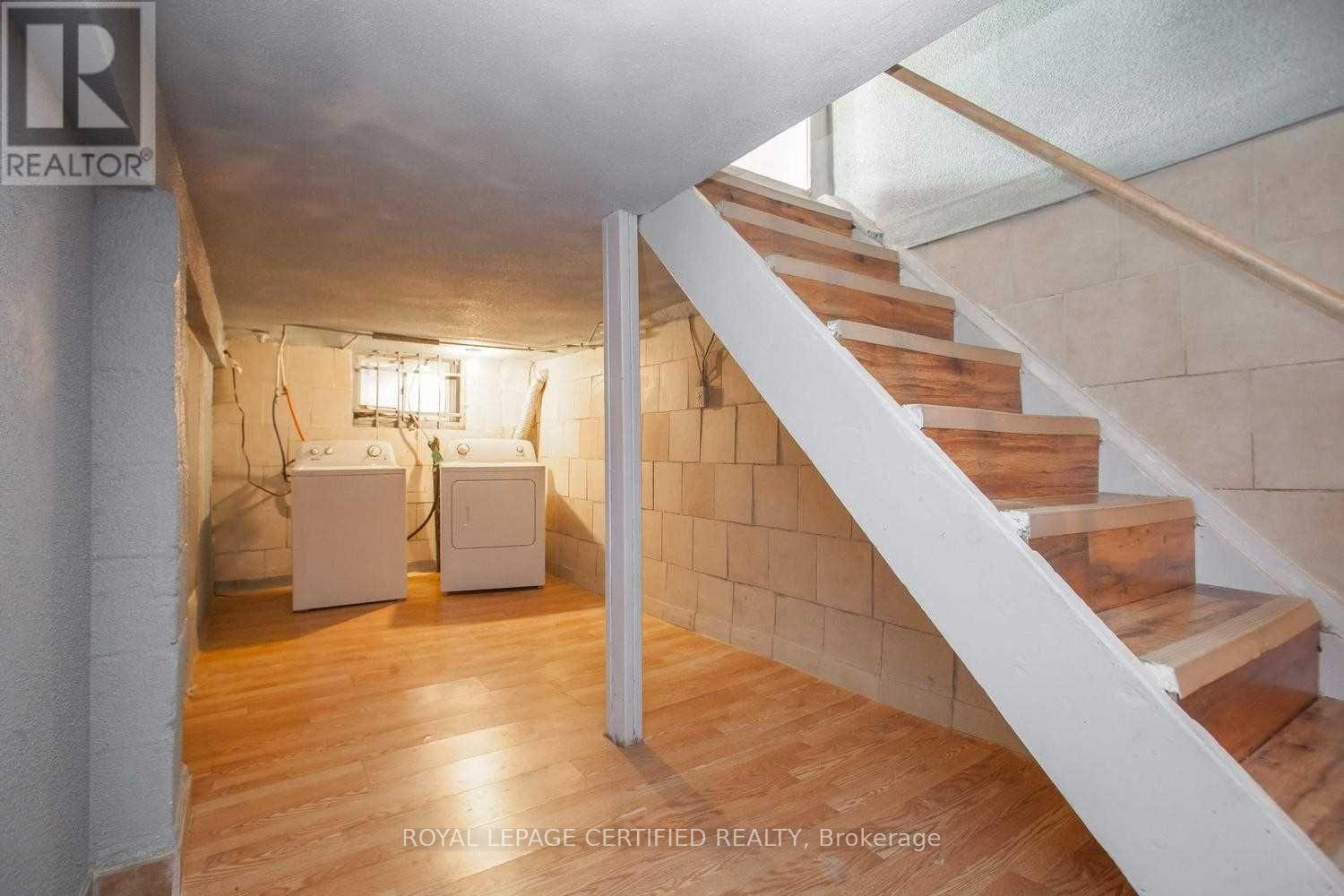116 Beach Road, Hamilton, Ontario  L8L 3Z9 - Photo 5 - X13678724