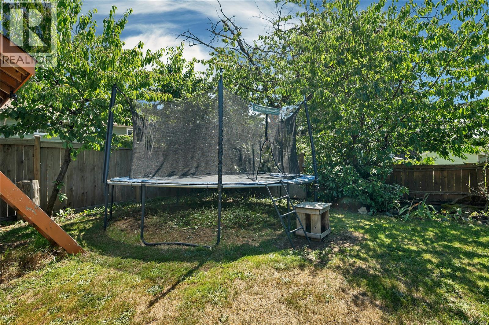 885 Shellbourne Blvd, Campbell River, British Columbia  V9W 4Z7 - Photo 6 - 1043035