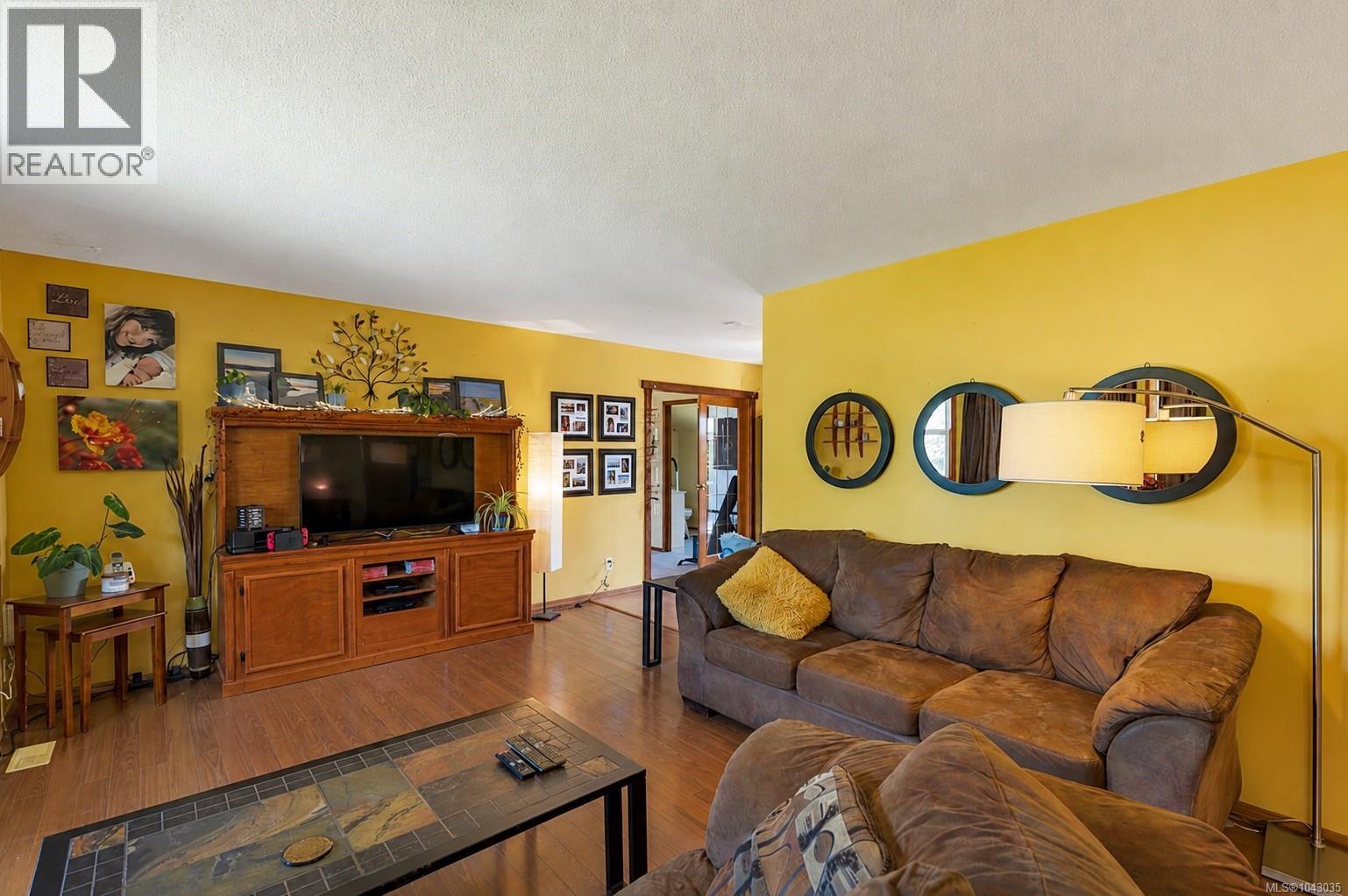 885 Shellbourne Blvd, Campbell River, British Columbia  V9W 4Z7 - Photo 14 - 1043035