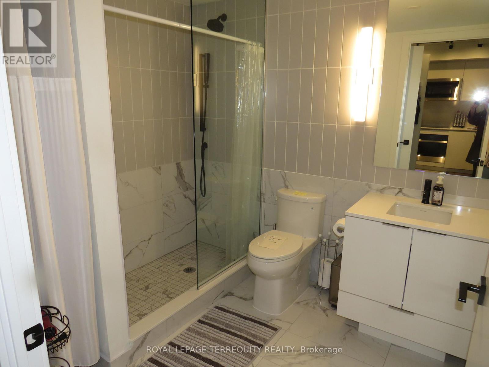 805 - 327 King Street W, Toronto (Waterfront Communities), Ontario  M5V 0W7 - Photo 6 - C13678770