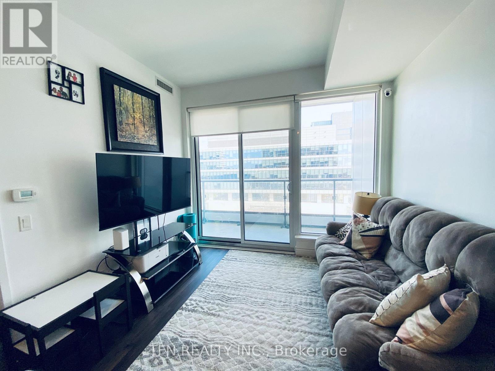 1006 - 5 Buttermill Avenue, Vaughan (Vaughan Corporate Centre), Ontario  L4K 0J5 - Photo 3 - N13678772