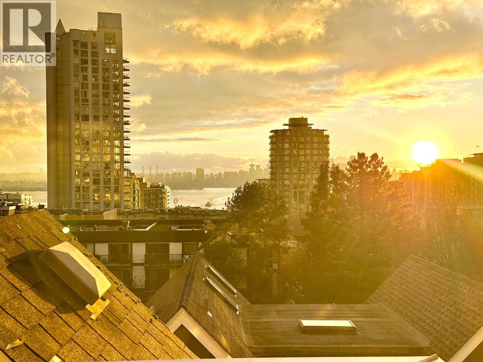D 136 W 4th Street, Vancouver, British Columbia  V7M 1H5 - Photo 25 - R3156079