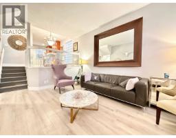 D 136 W 4TH STREET, Vancouver, British Columbia