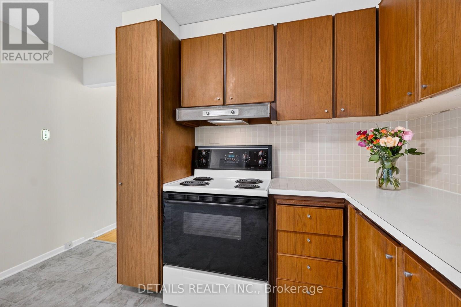 21 Seymour Avenue, Ottawa, Ontario  K2E 6P4 - Photo 12 - X13673458