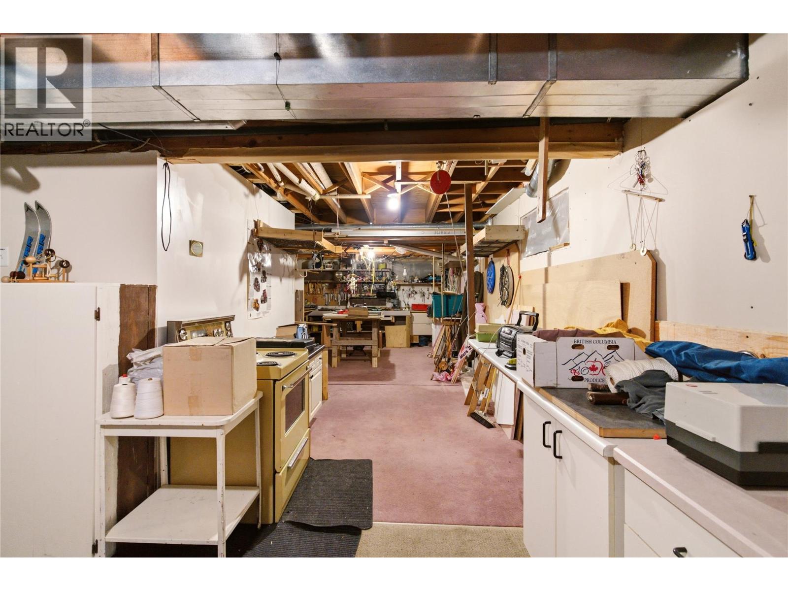 411 Curlew Drive, Kelowna, British Columbia  V1W 4L3 - Photo 36 - 10397424