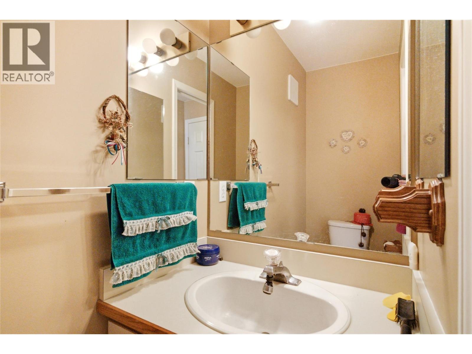 411 Curlew Drive, Kelowna, British Columbia  V1W 4L3 - Photo 21 - 10397424