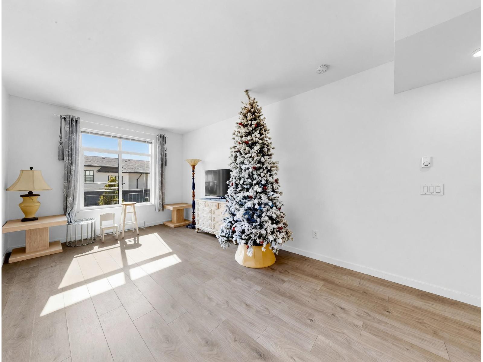 68 15255 Sitka Drive, Surrey, British Columbia  V3S 0B1 - Photo 16 - R3155858