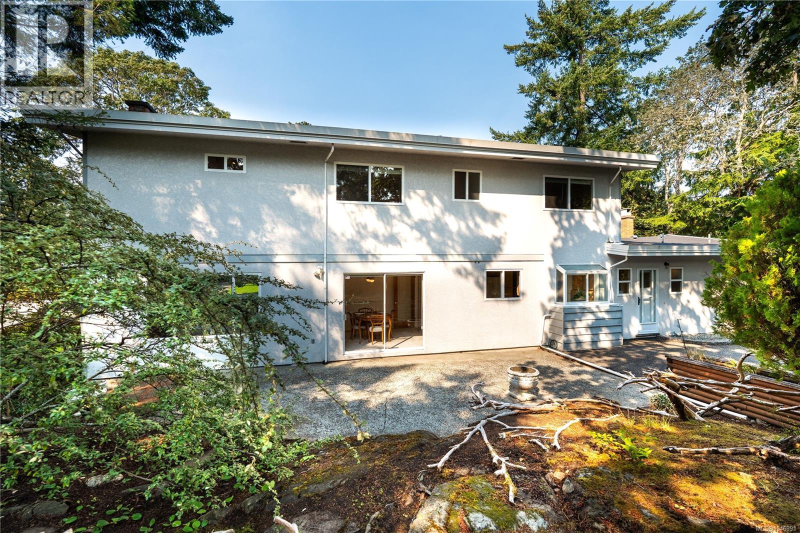 3459 Plymouth Rd, Oak Bay, British Columbia  V8P 4X6 - Photo 39 - 1046991