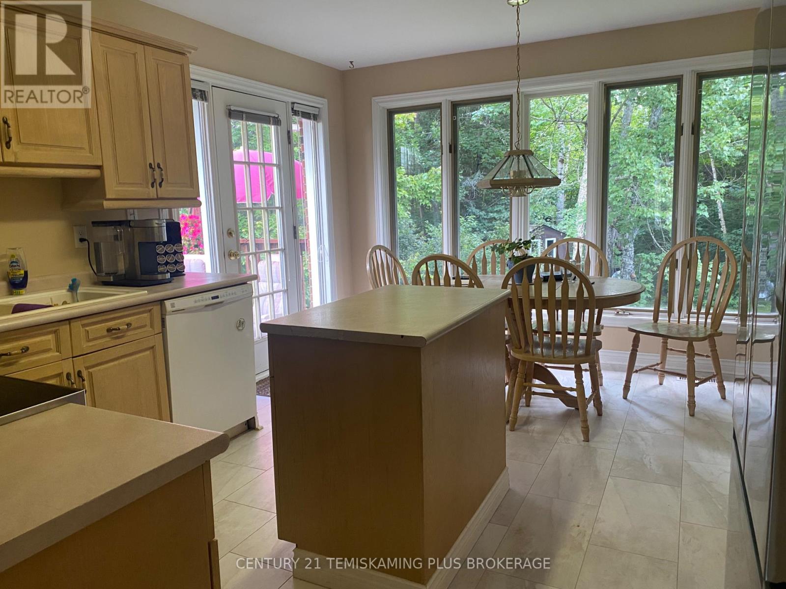 43 O'connor Drive, Temagami, Ontario  P0H 2H0 - Photo 10 - X13678812