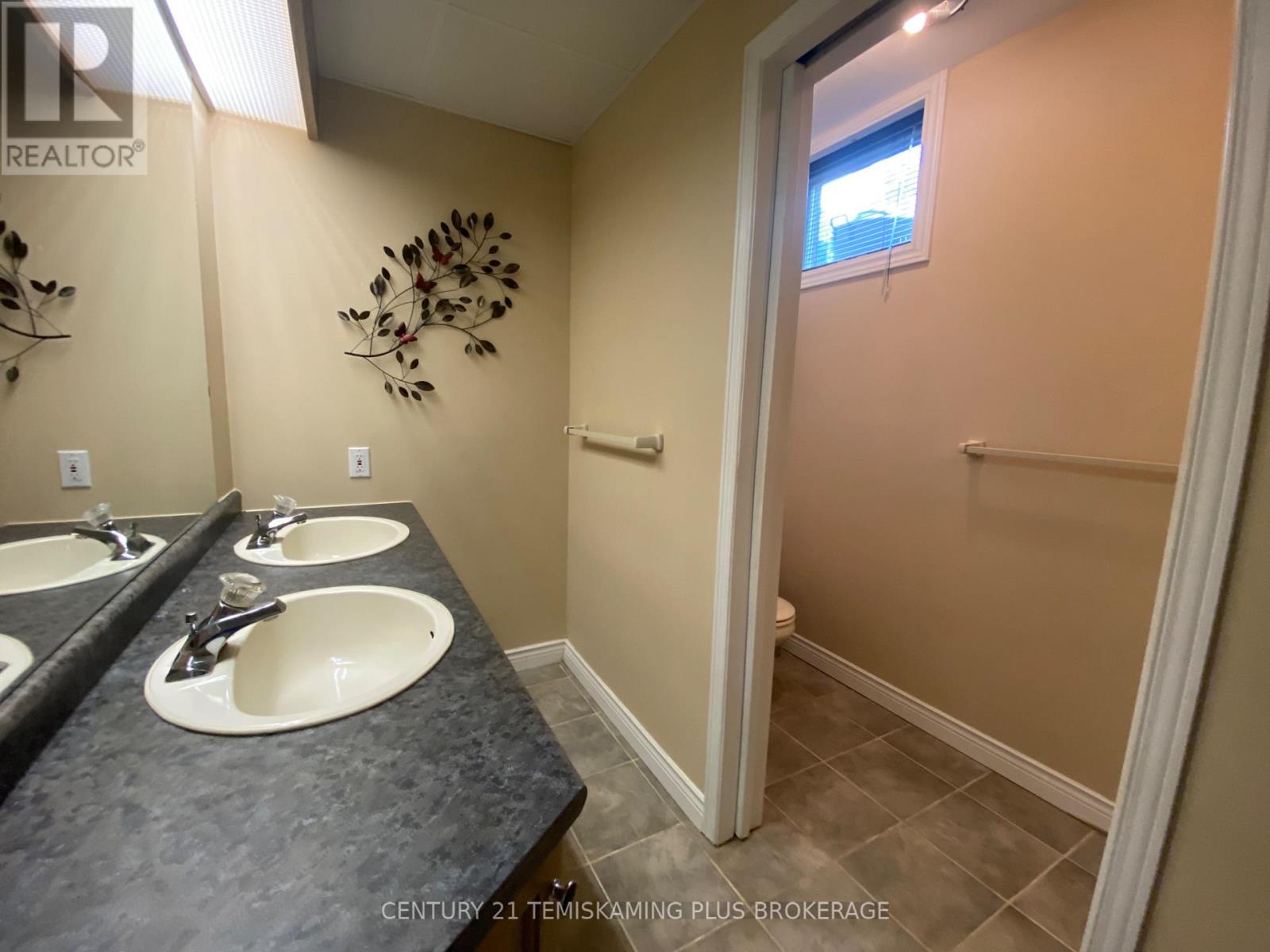 43 O'connor Drive, Temagami, Ontario  P0H 2H0 - Photo 36 - X13678812