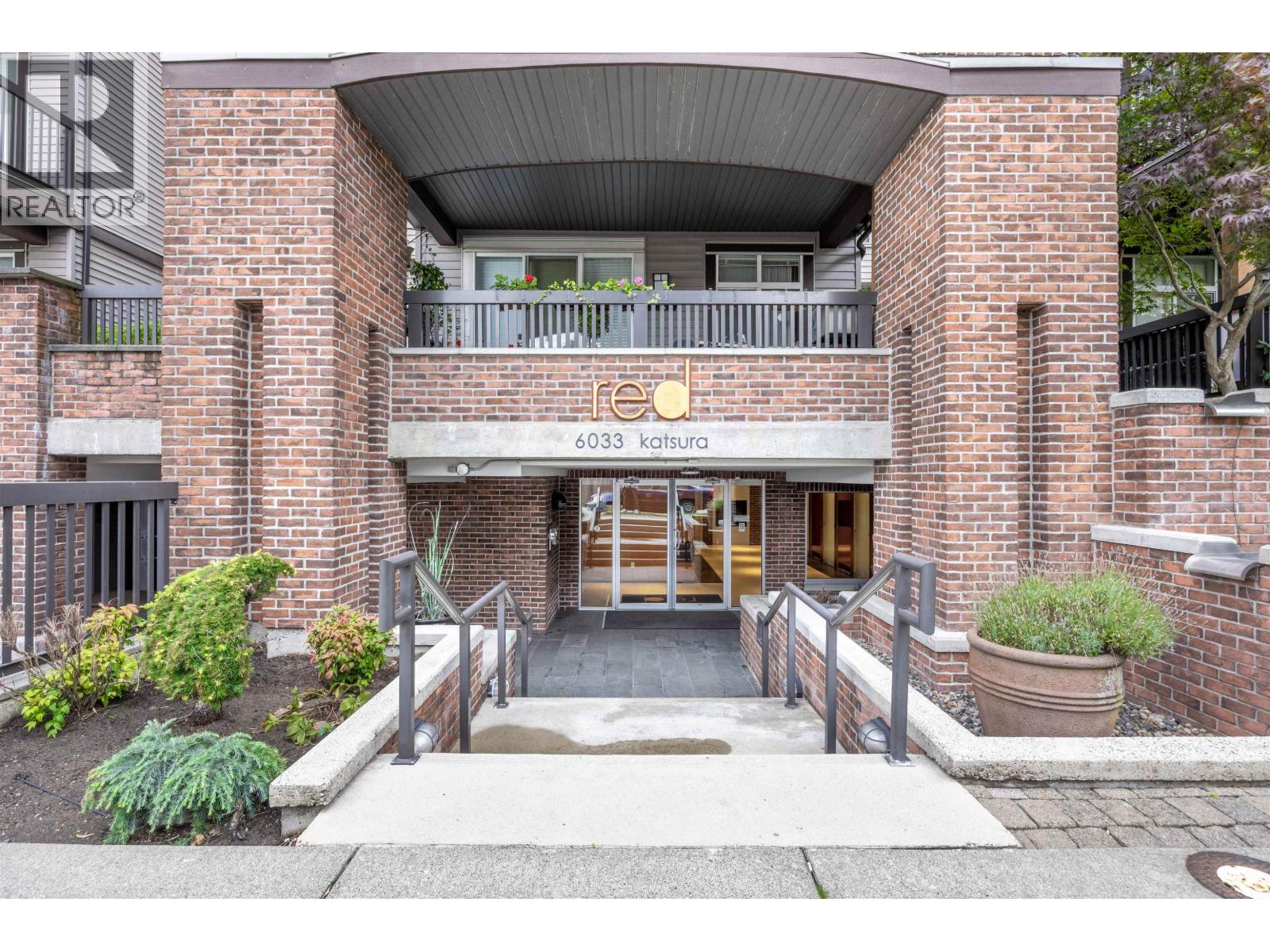 105 6033 Katsura Street, Richmond, British Columbia  V6Y 0B3 - Photo 3 - R3156074