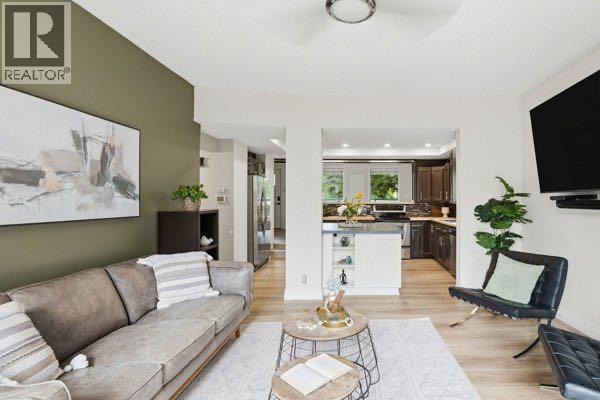 3605 Kerry Park Road SW, Calgary, Alberta  T3E 4S5 - Photo 18 - A2337050