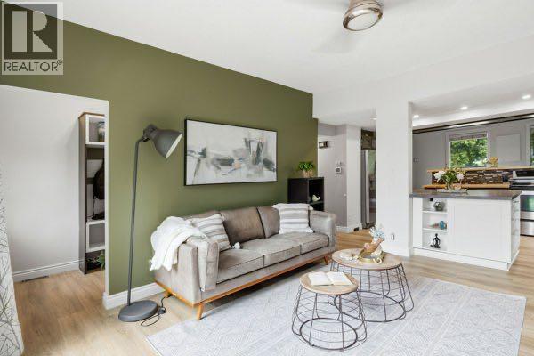3605 Kerry Park Road SW, Calgary, Alberta  T3E 4S5 - Photo 19 - A2337050