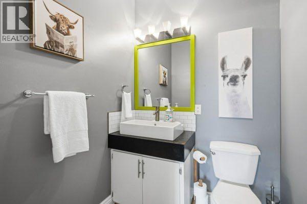 3605 Kerry Park Road SW, Calgary, Alberta  T3E 4S5 - Photo 21 - A2337050