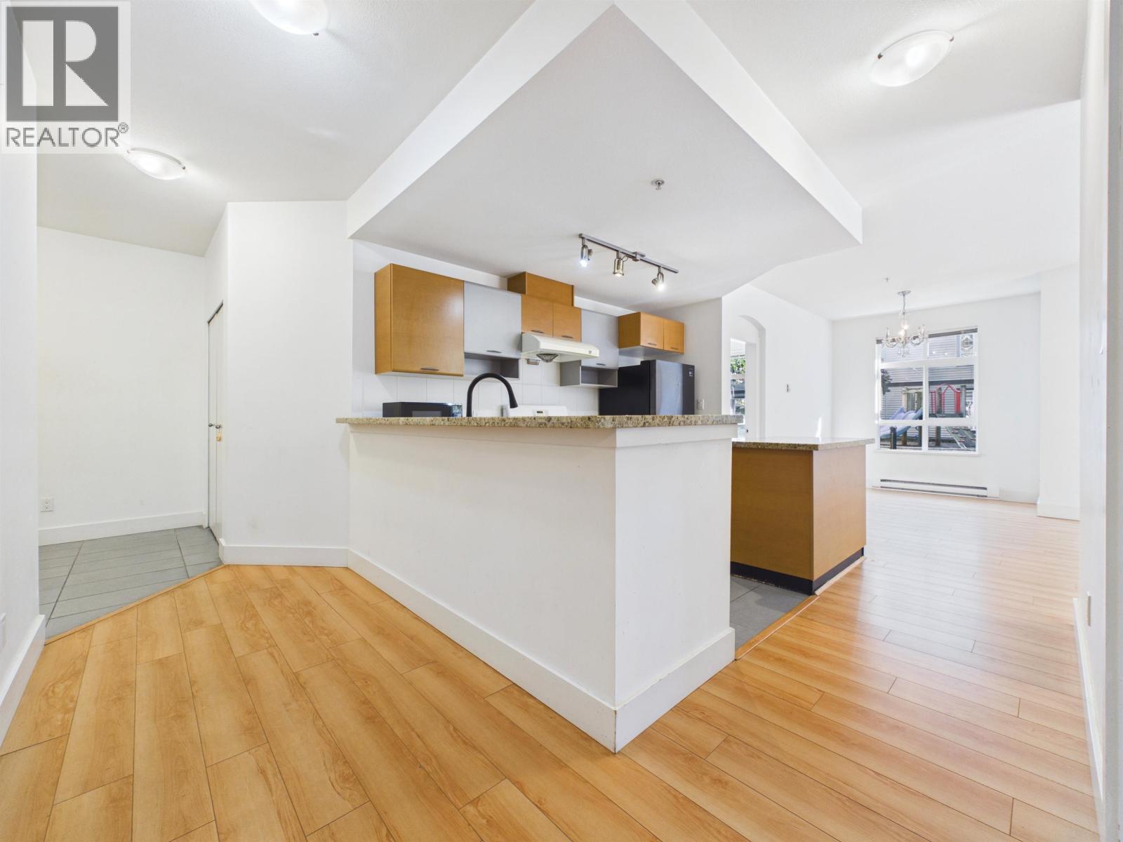 105 6033 Katsura Street, Richmond, British Columbia  V6Y 0B3 - Photo 9 - R3156074