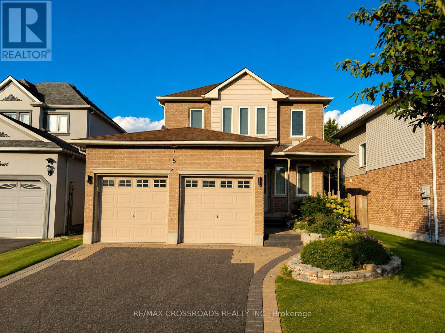 5 ROBERT CORRELL COURT, Whitby, Ontario