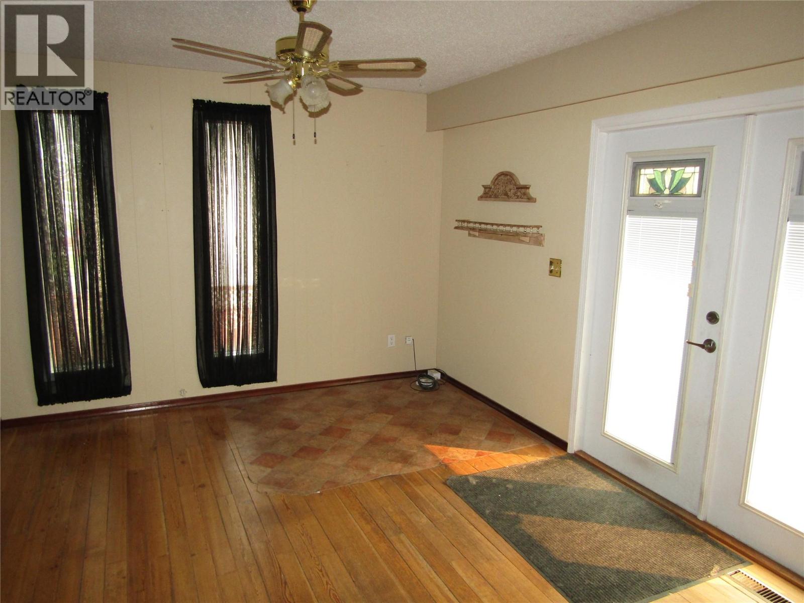 7832 18th Street, Grand Forks, British Columbia  V0H 1H2 - Photo 9 - 10397059