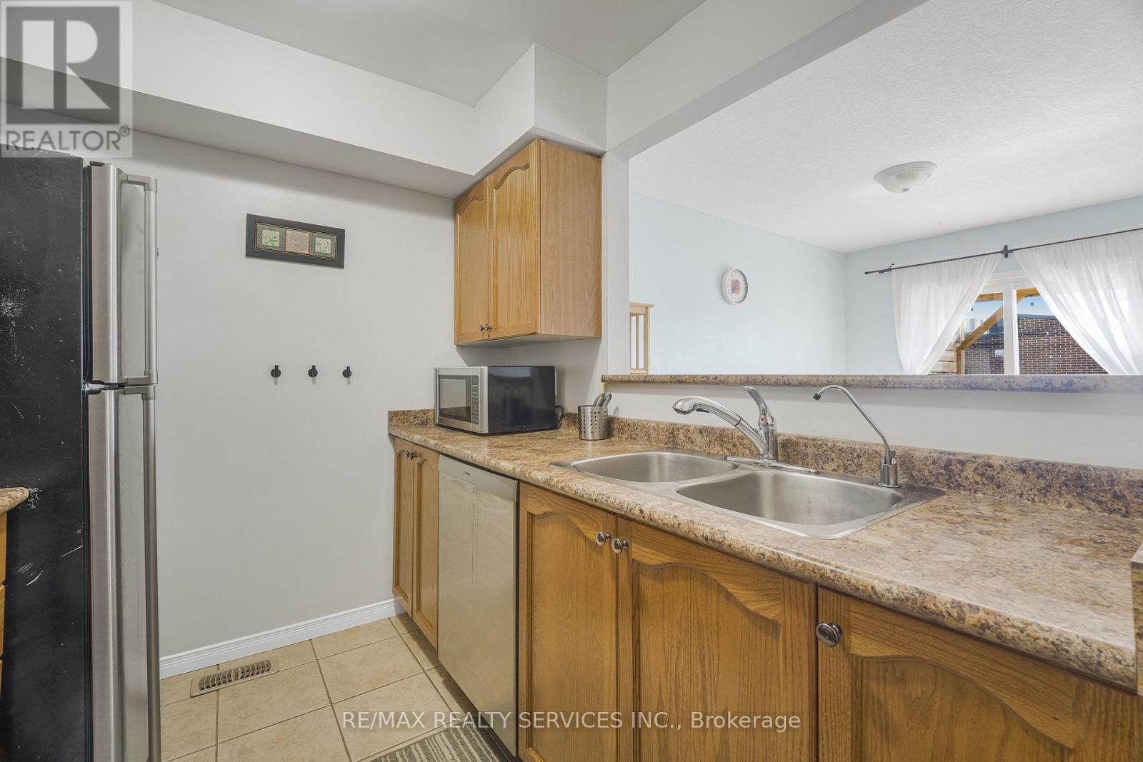 17 - 120 Dudhope Avenue, Cambridge, Ontario  N1R 4T7 - Photo 18 - X13678794