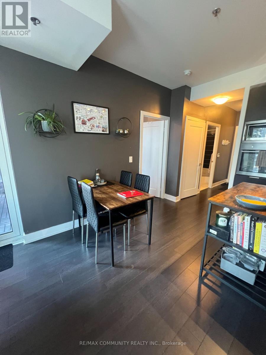 3207 - 318 Richmond Street W, Toronto, Ontario  M5V 0B4 - Photo 11 - C13668440