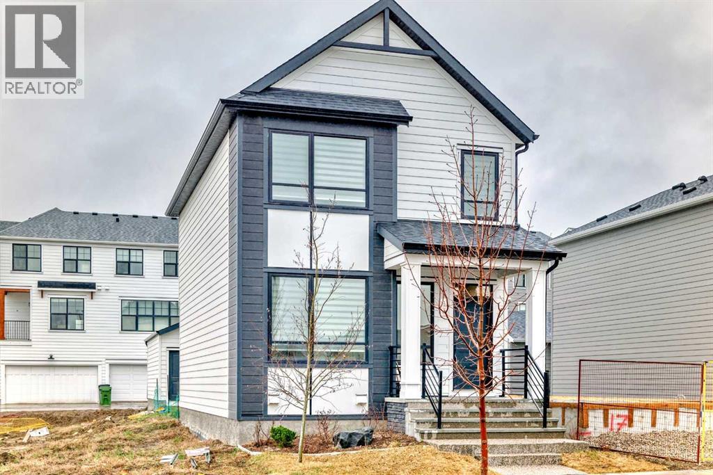 13 Treeline Avenue SW, Calgary, Alberta  T2Y 0R7 - Photo 1 - A2335079