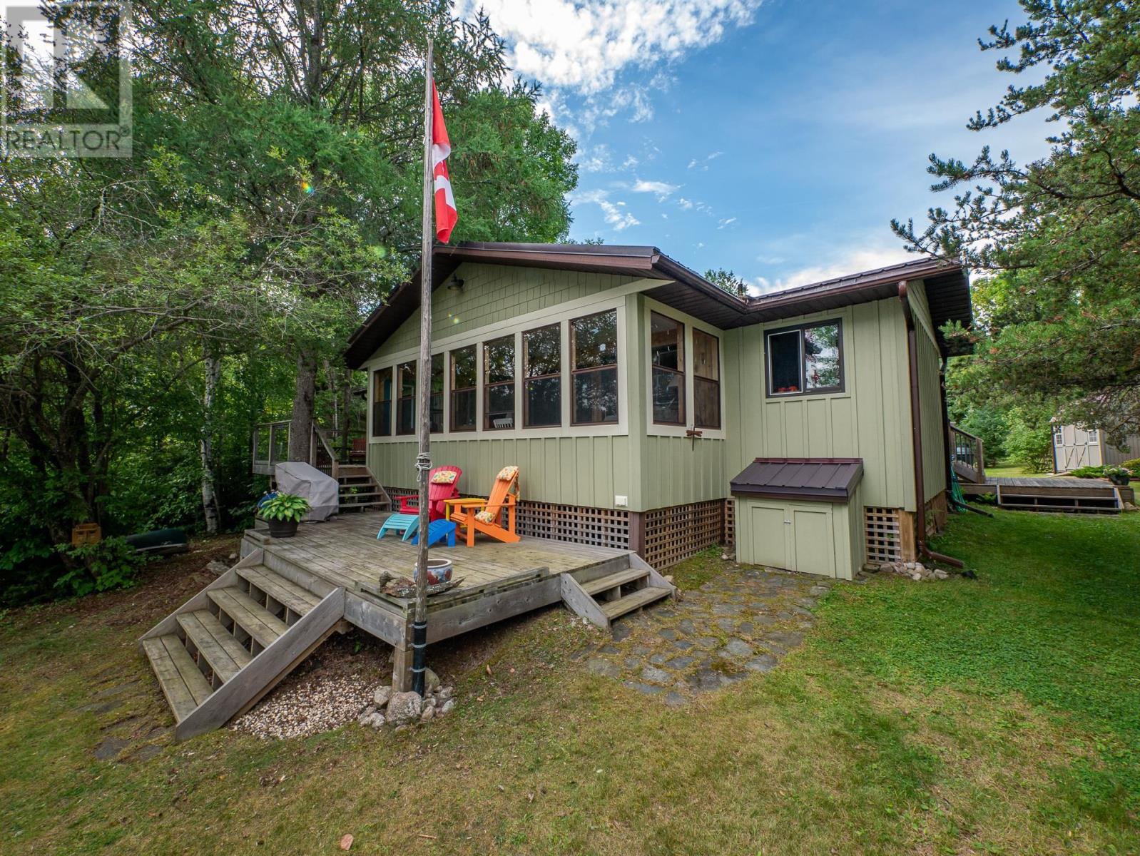 KR1222 pt 1 Loon Bay RD|south Shore Black Sturgeon, E of Kenora, Ontario