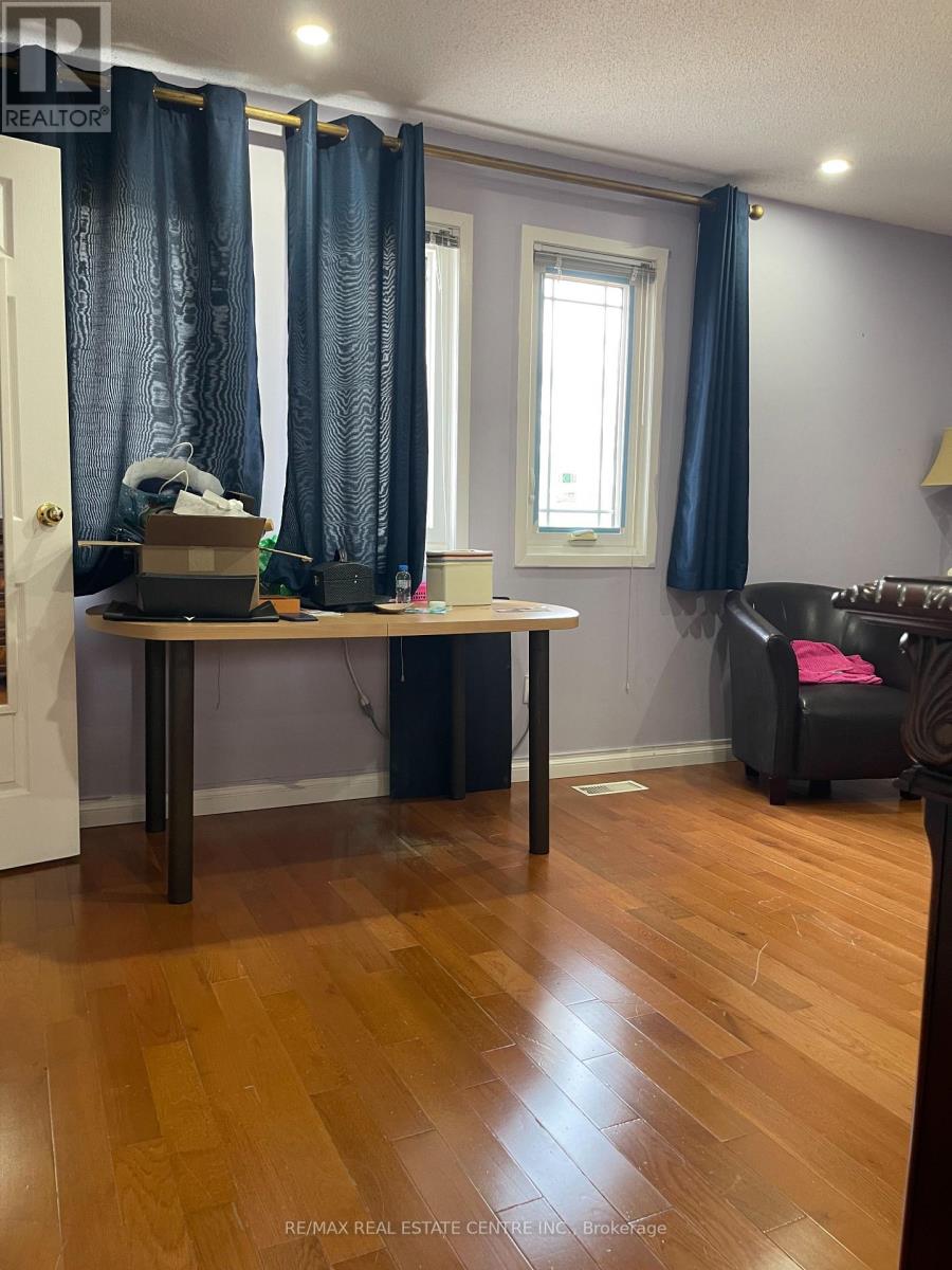 3223 Shadetree Drive, Mississauga, Ontario  L5N 6P1 - Photo 19 - W13655546