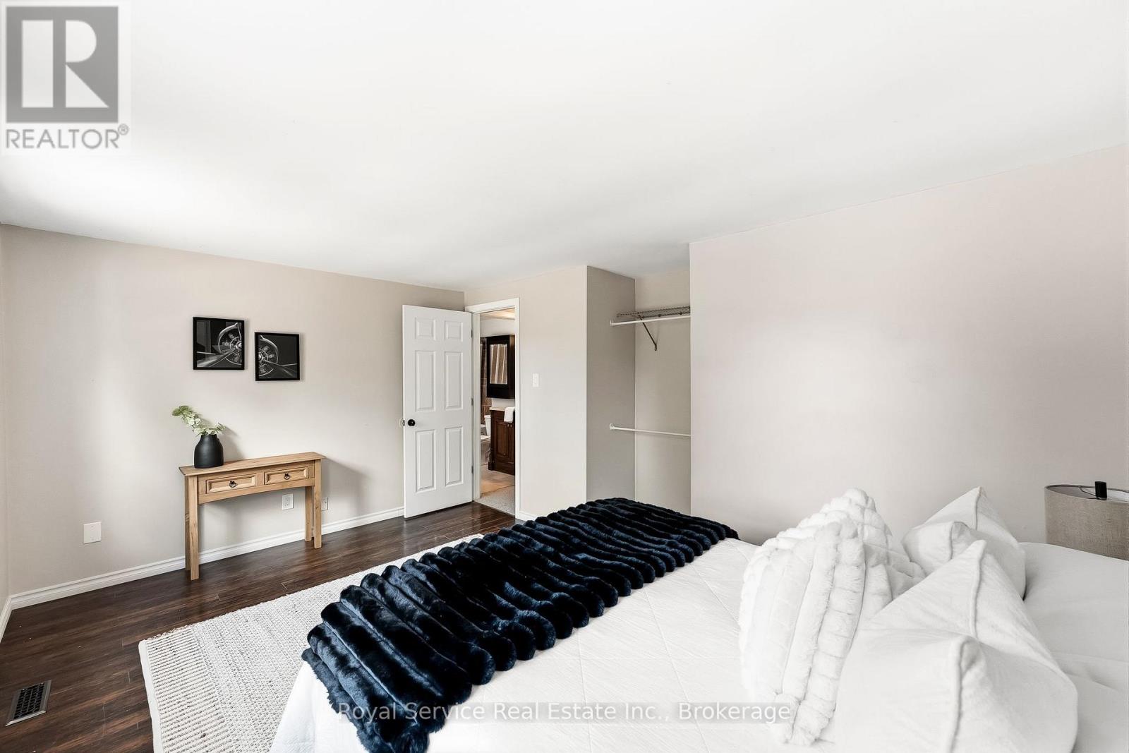 6 Gilmour Drive, Ajax (Central), Ontario  L1S 5J8 - Photo 32 - E13678832
