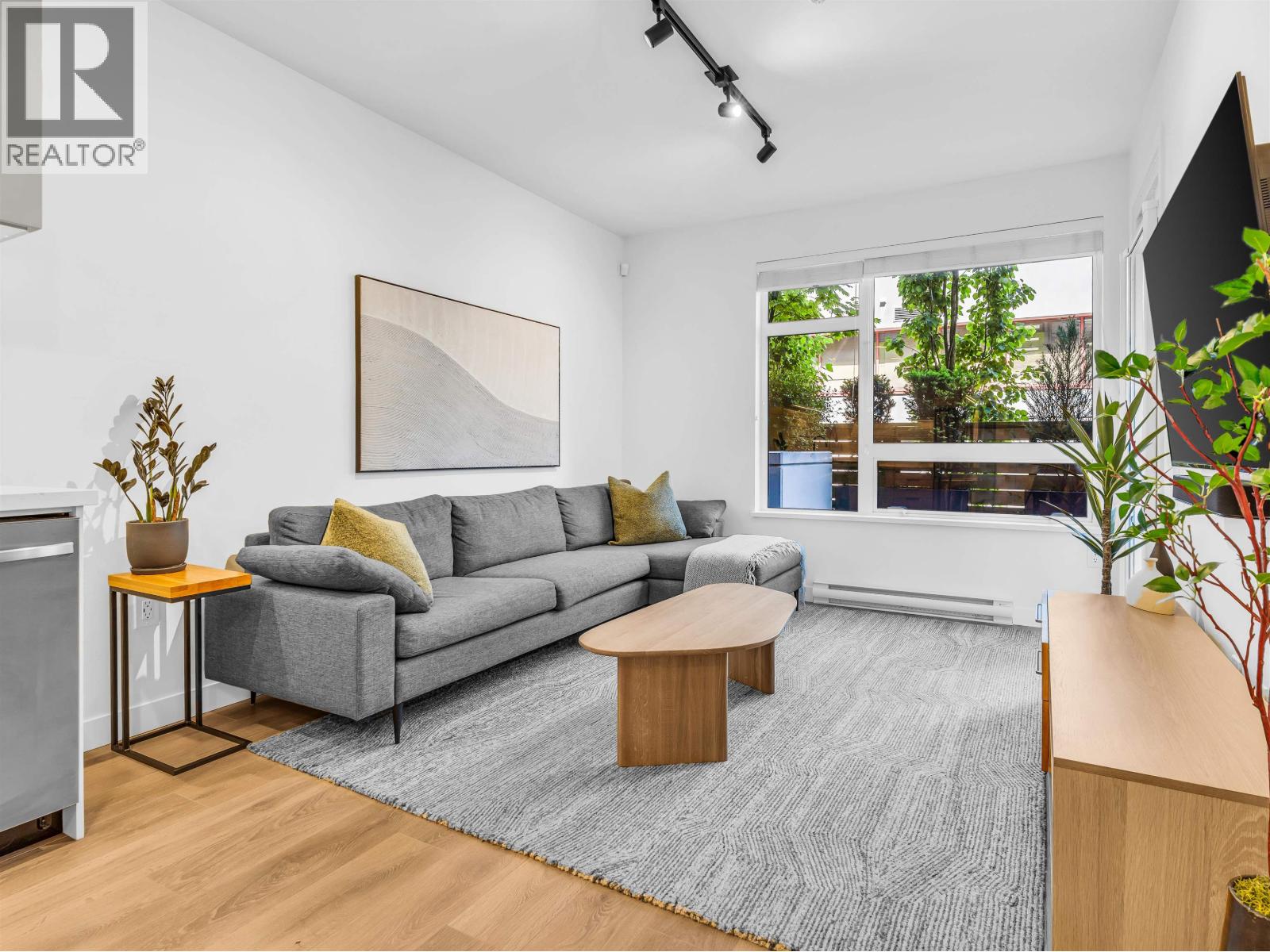 104 3018 St. George Street, Port Moody, British Columbia V3H 0L4 - Photo 4 - R3149264