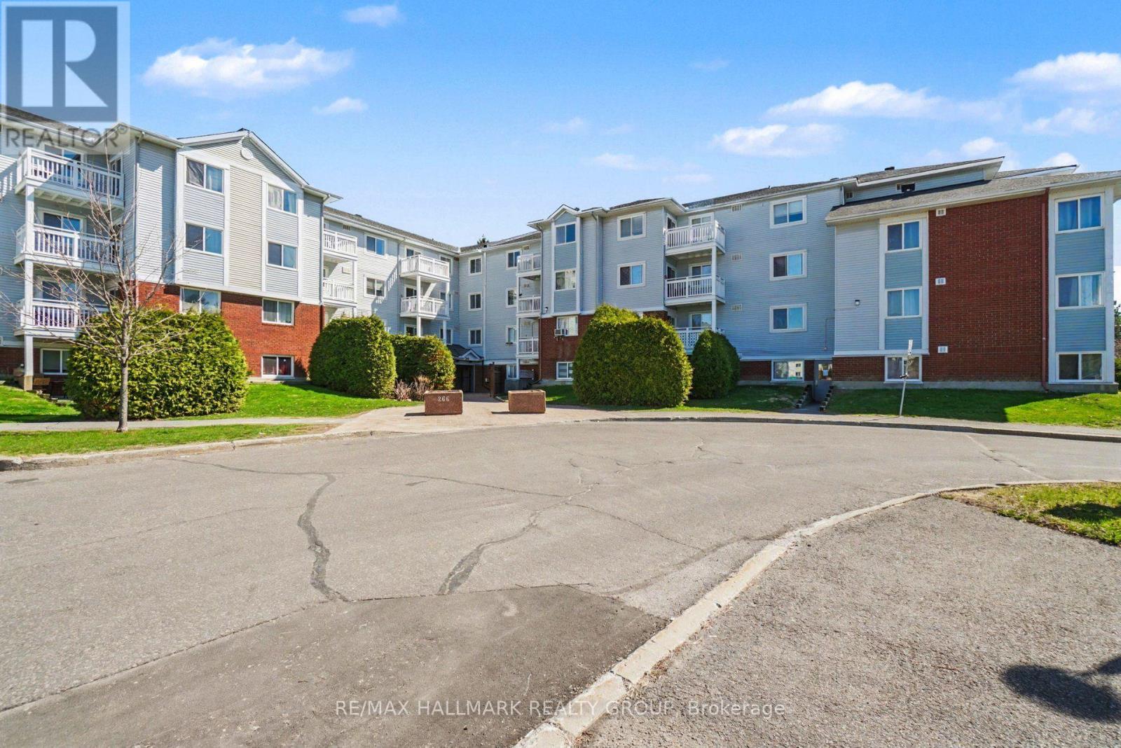 203 - 266 LORRY GREENBERG DRIVE, Ottawa, Ontario