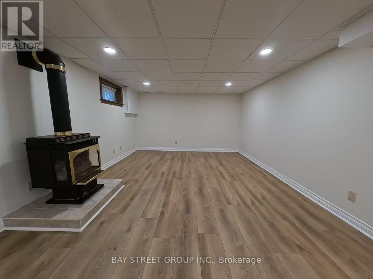 402 Osiris Drive, Richmond Hill, Ontario  L4C 2P9 - Photo 26 - N13678834