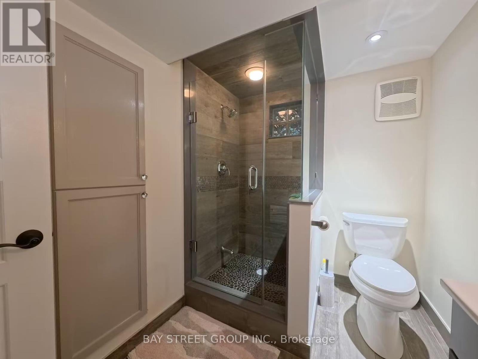 402 Osiris Drive, Richmond Hill, Ontario  L4C 2P9 - Photo 35 - N13678834