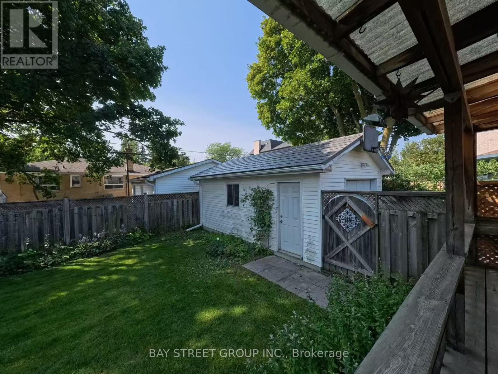 402 Osiris Drive, Richmond Hill, Ontario  L4C 2P9 - Photo 41 - N13678834