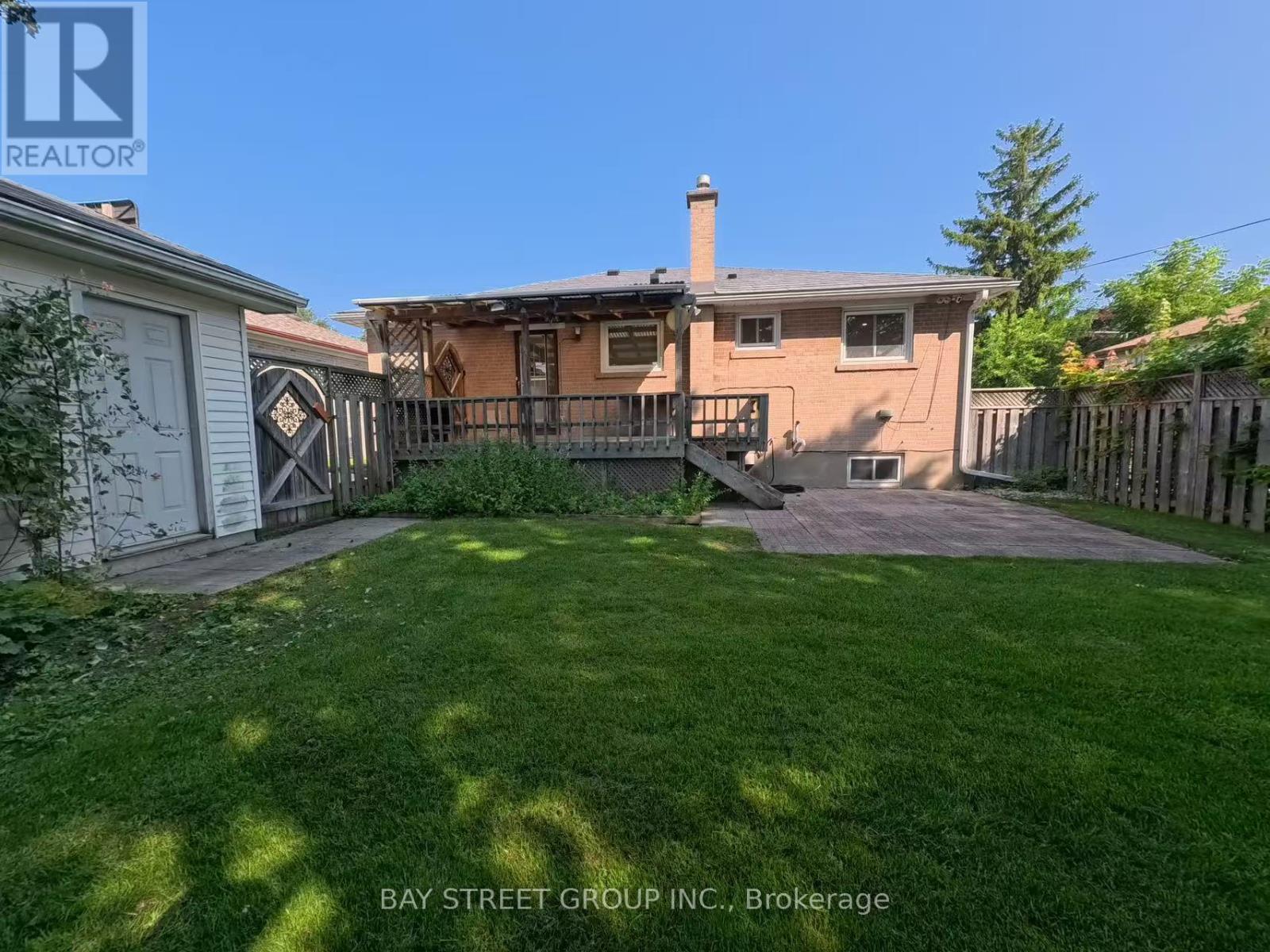 402 Osiris Drive, Richmond Hill, Ontario  L4C 2P9 - Photo 42 - N13678834