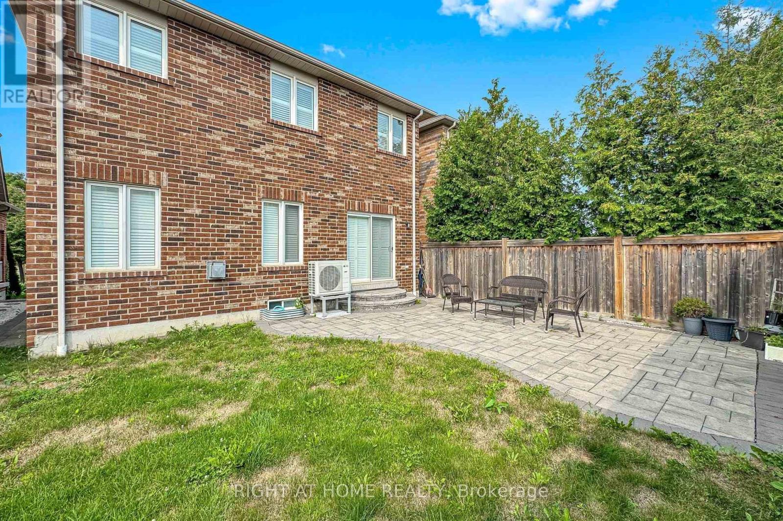 7 Penndutch Circle, Whitchurch-Stouffville, Ontario  L4A 0P3 - Photo 34 - N13678836