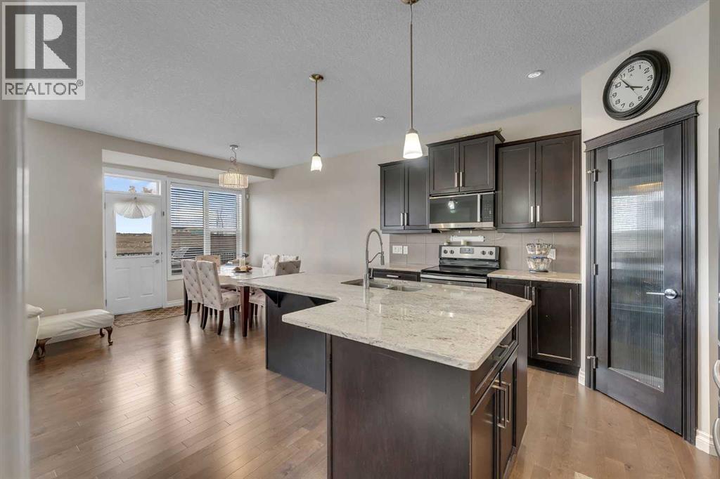 288 Evansborough Way Nw, Calgary, Alberta  T3P 0R1 - Photo 12 - A2337499