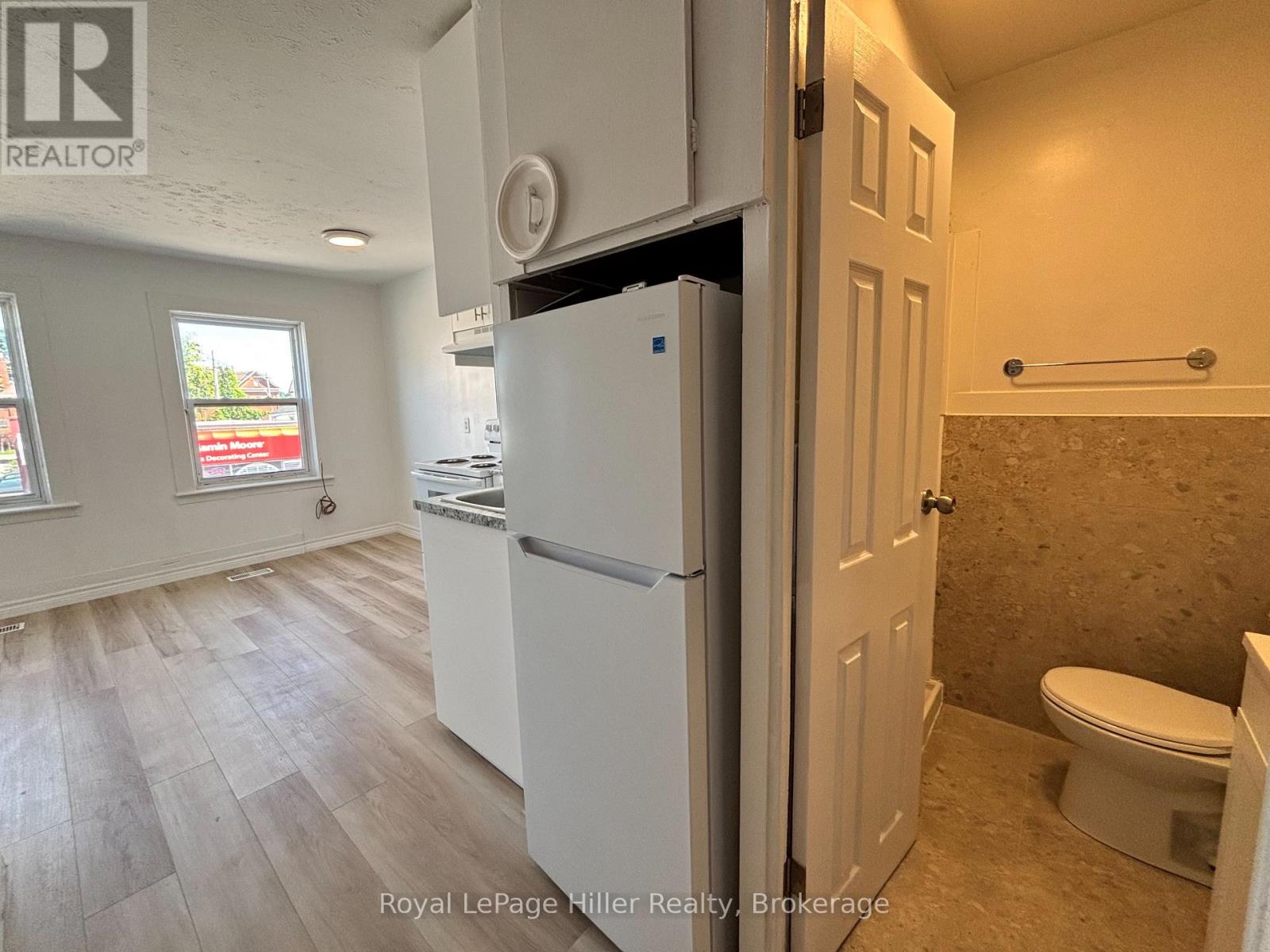 202 - 590 Dundas Street, Woodstock, Ontario  N4S 1C8 - Photo 10 - X13678852