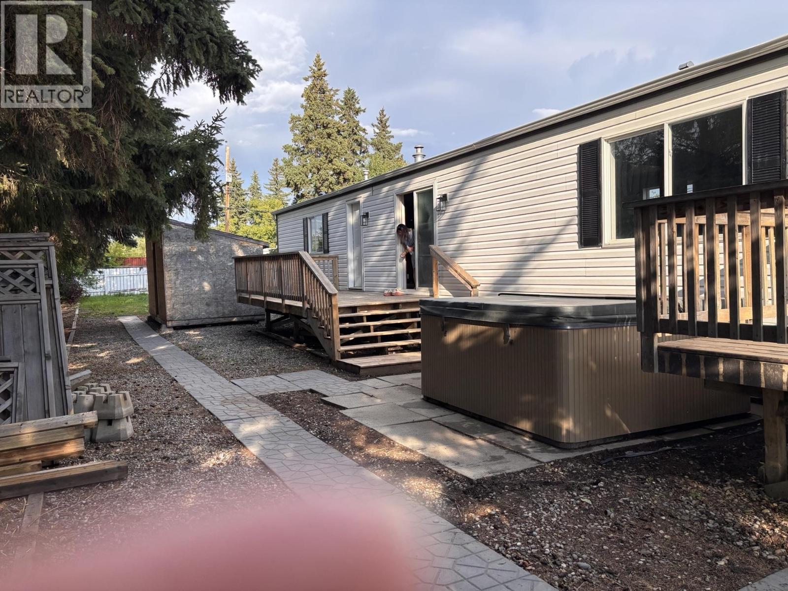 10279 101 Street, Taylor, British Columbia  V0C 2K0 - Photo 2 - R3155897