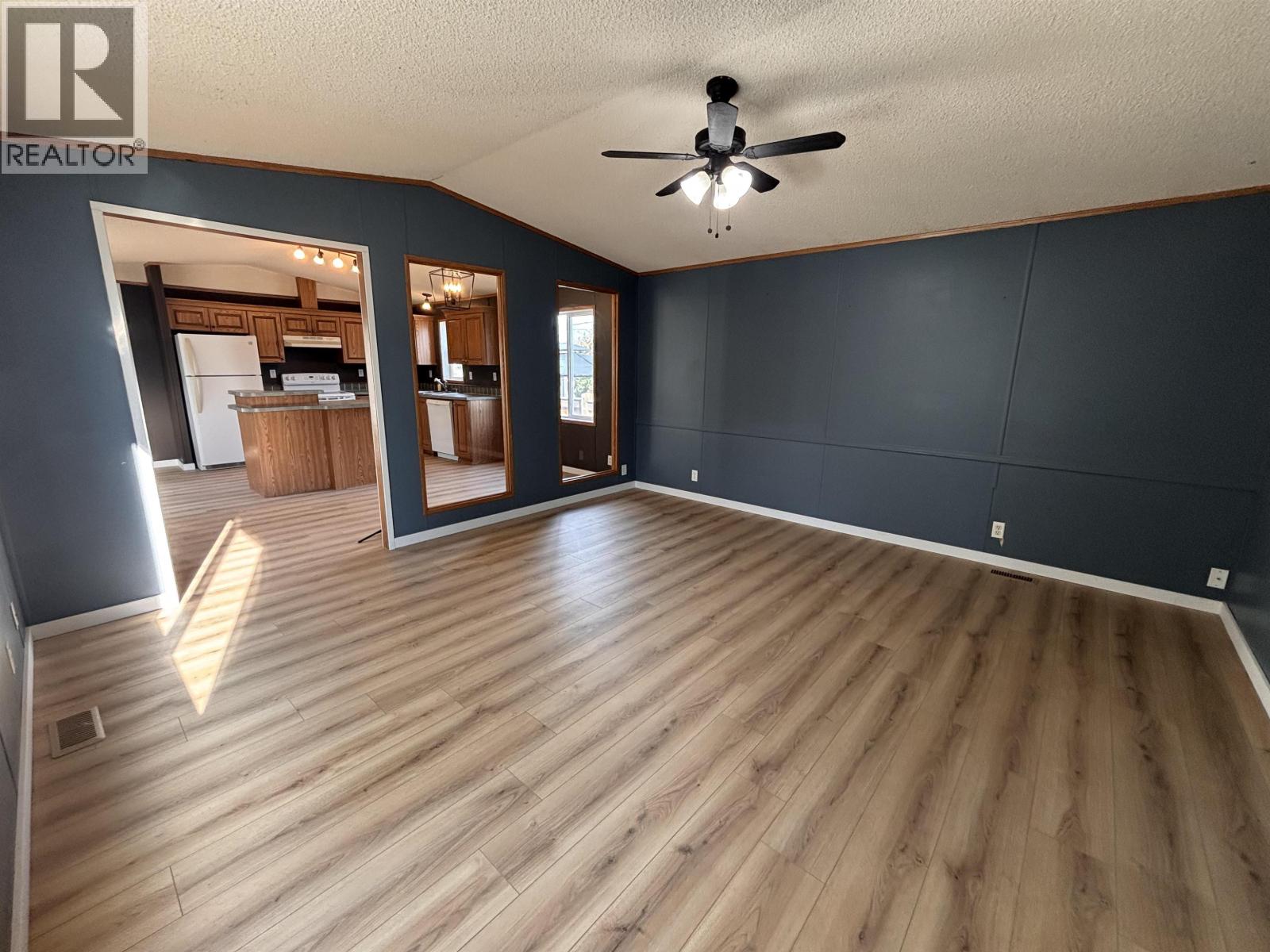 10279 101 Street, Taylor, British Columbia  V0C 2K0 - Photo 8 - R3155897