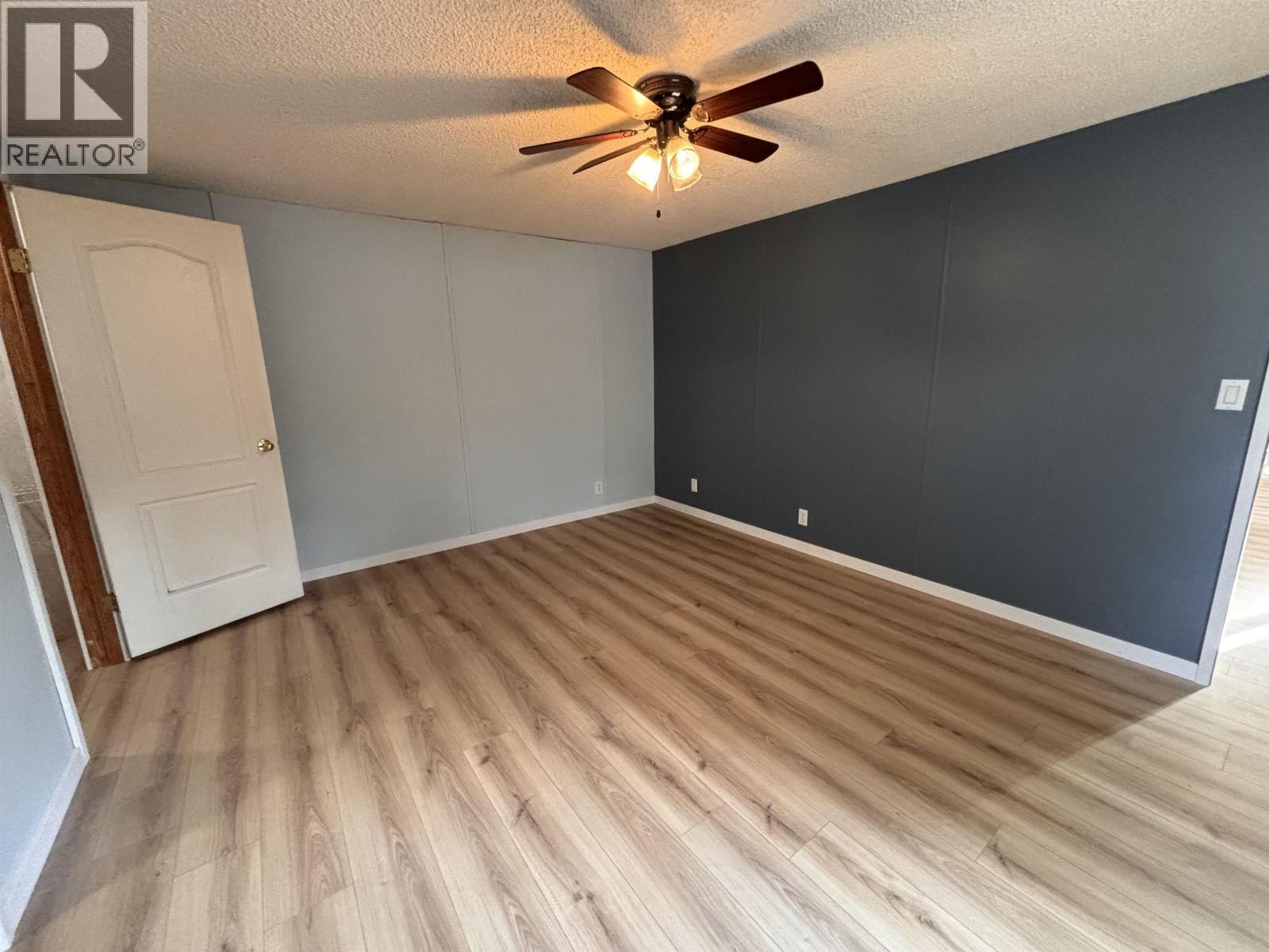 10279 101 Street, Taylor, British Columbia  V0C 2K0 - Photo 10 - R3155897