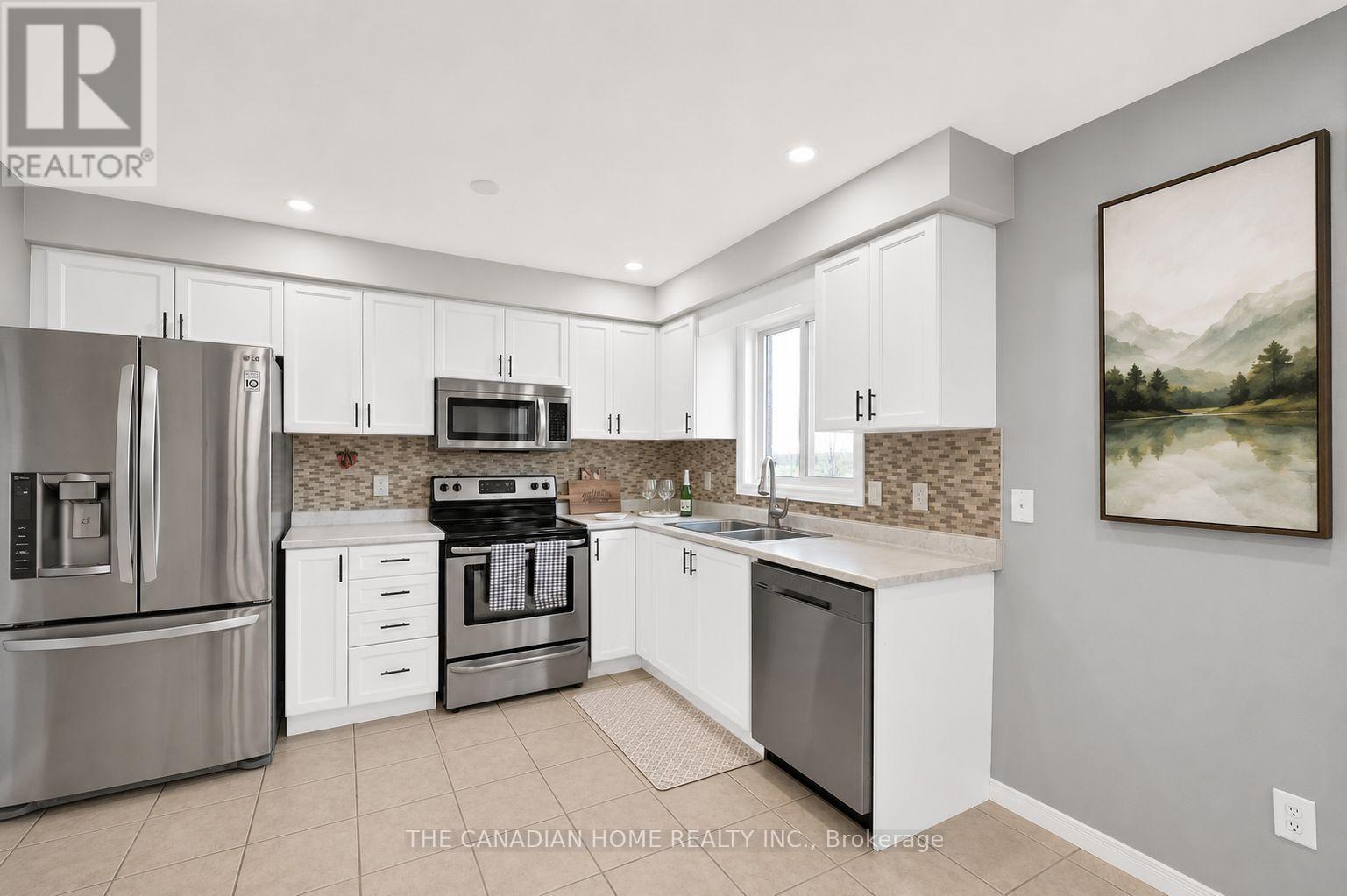 10 Jonathon Court, Hamilton (Rushdale), Ontario  L8W 0A1 - Photo 7 - X13678840